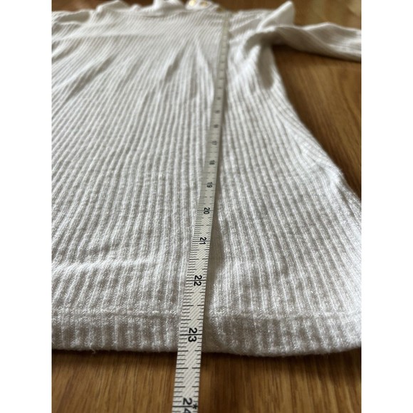 J Crew White Gold Button Detail Mock Neck Ribbed Long Sleeve Top Size Me… - Picture 6 of 8
